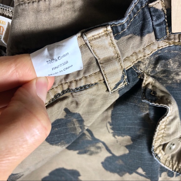 J Crew floral camo utility shorts 0 - Picture 4 of 8